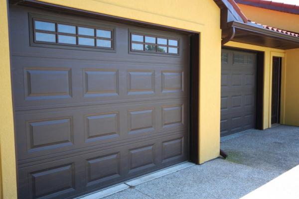 9x8 CHI Overhead Door w-Madison Decorative Inserts Middleport NY