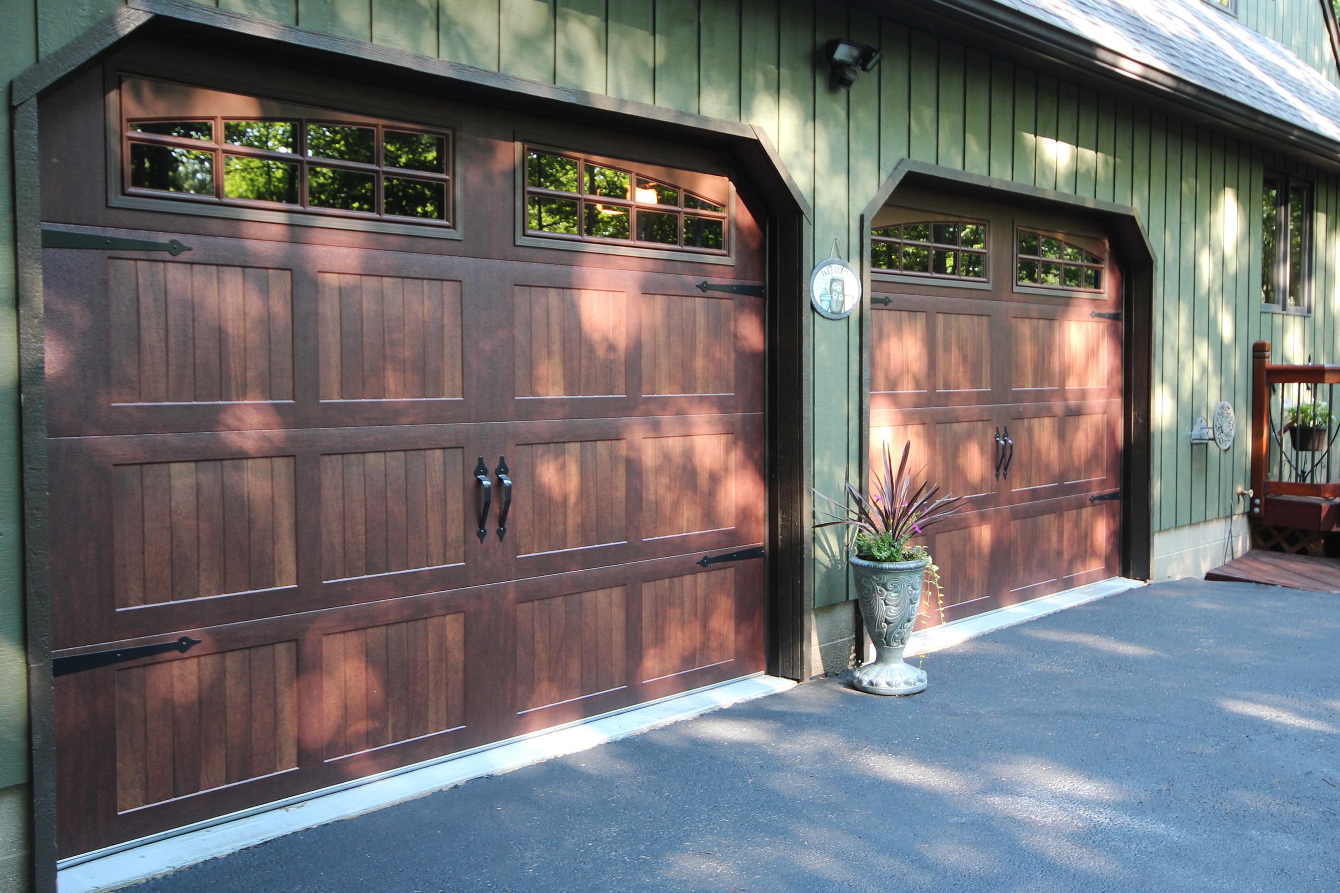 9x7 Carriage House Mahogany Garage Door w-2pc Arched Stockton Inserts
