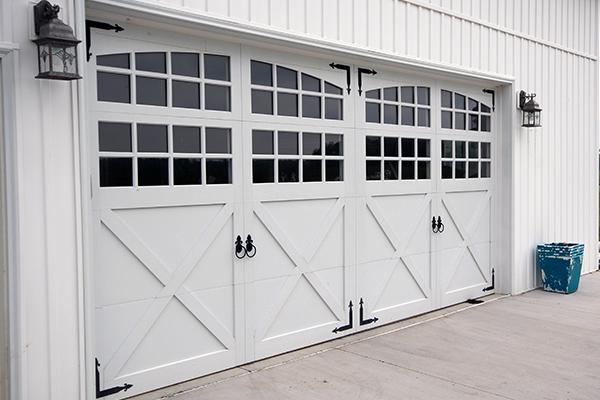 Overlay Carriage House in White w-2 Rows of Stockton Windows